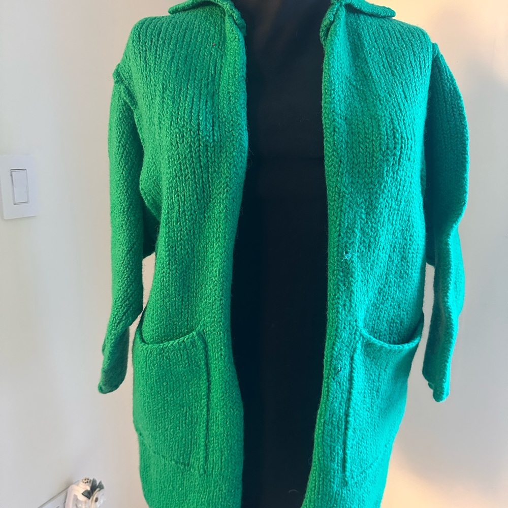 Liz Claiborne Vibrant Green Wool Cardigan